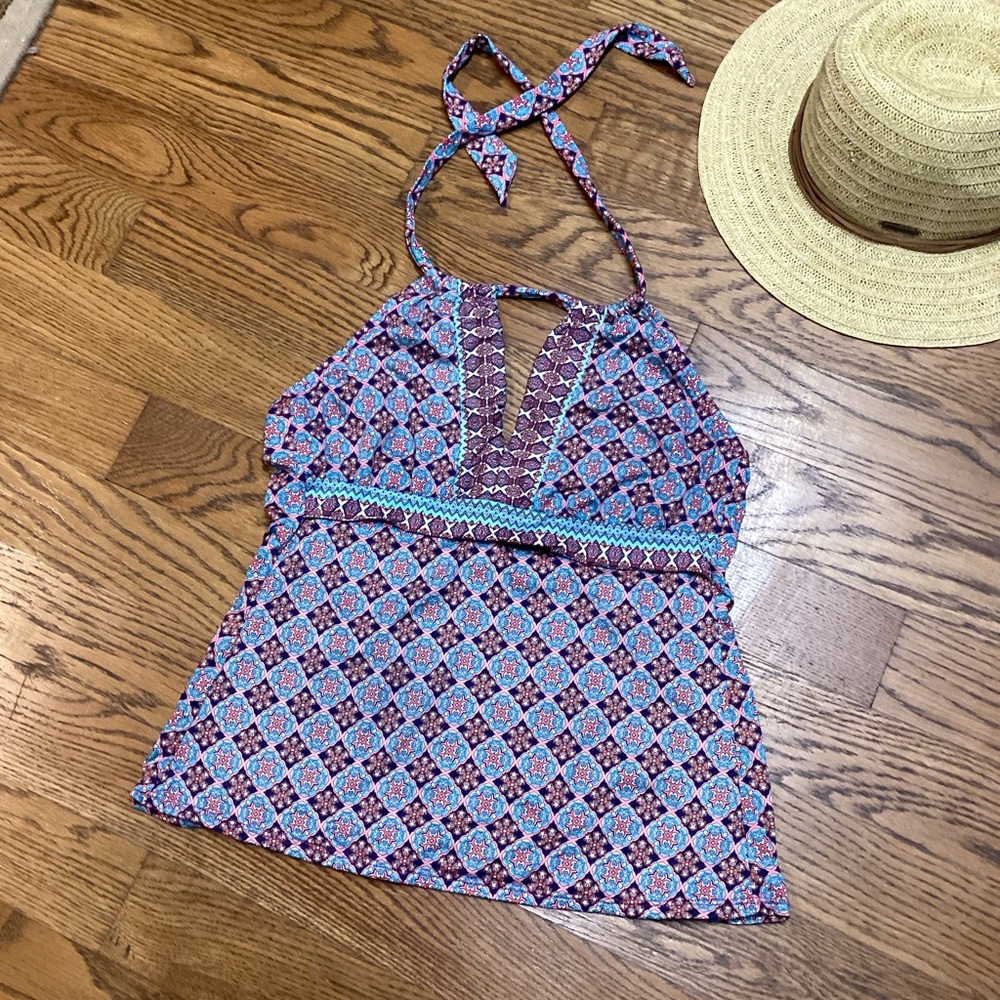 Liz Claiborne Halter Tankini geometric print Size 8